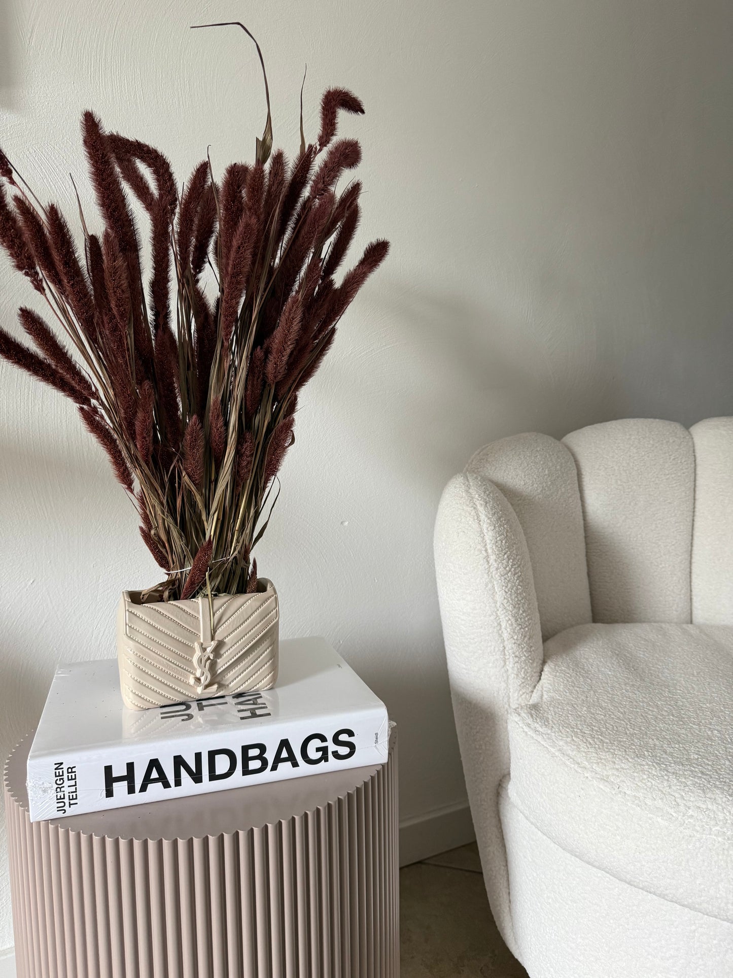 Bag vase