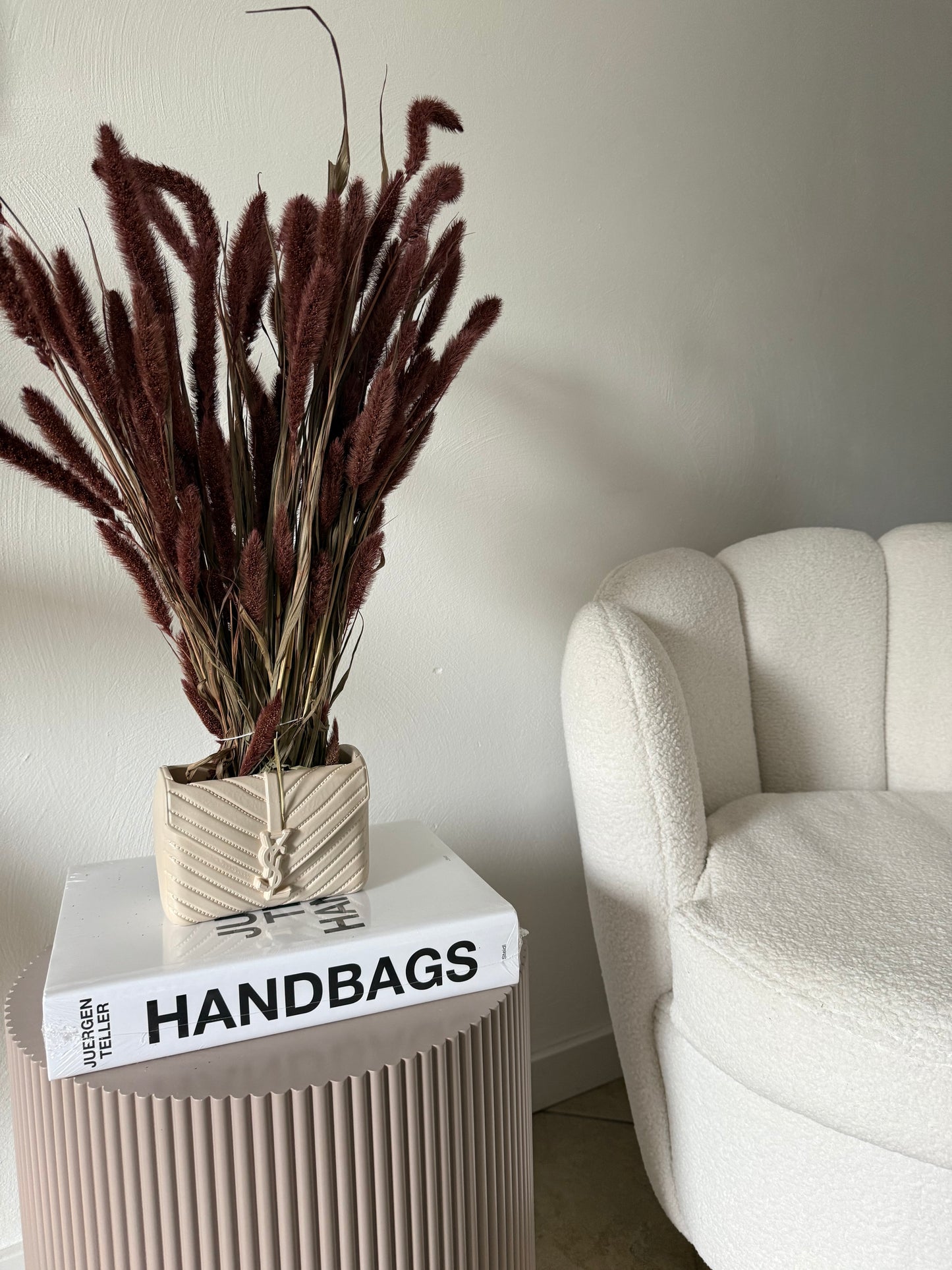 Bag vase