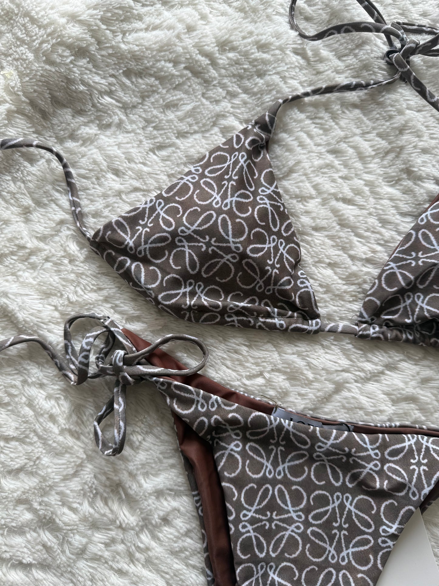 Bikini print beige