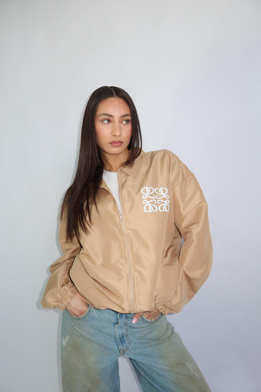 Piority Monogram windjacket beige