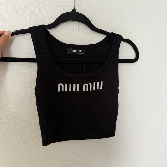 Basic crop top