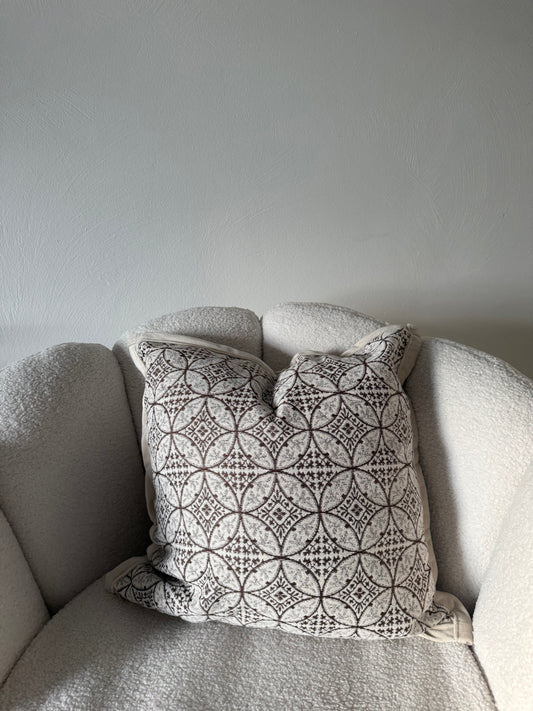 kussen beige 45 bij 45