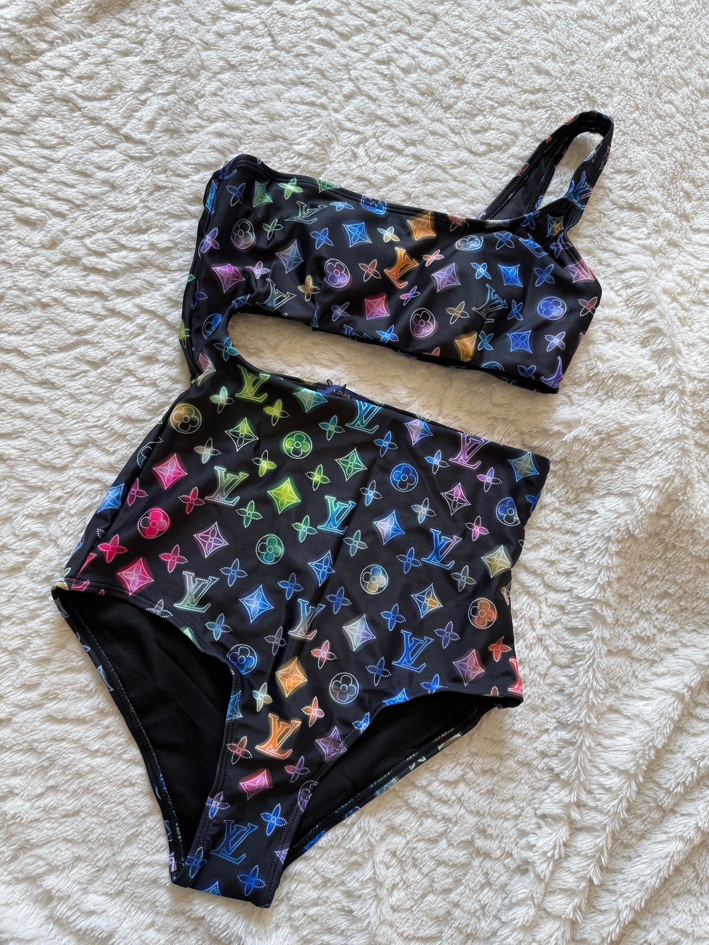 Bikini print
