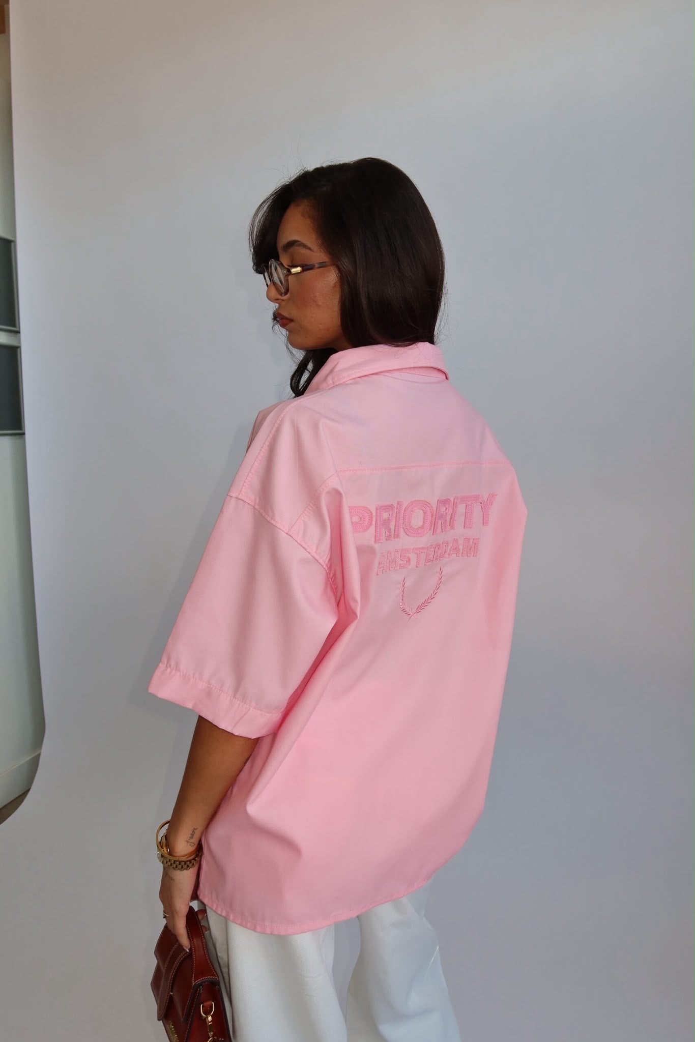 PRIORITY ‘P’ BOYFRIEND BLOUSE – pink