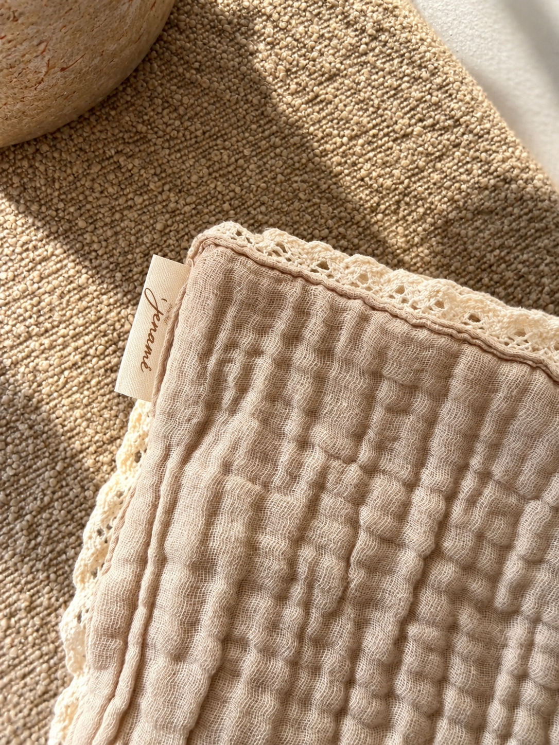 Jenamé babydeken beige