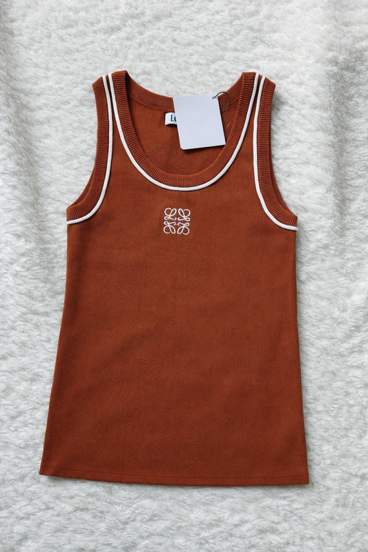 Monogram top bruin